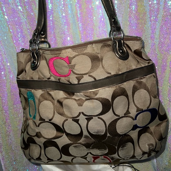 Coach purse with dust bag - Picture 2 of 5